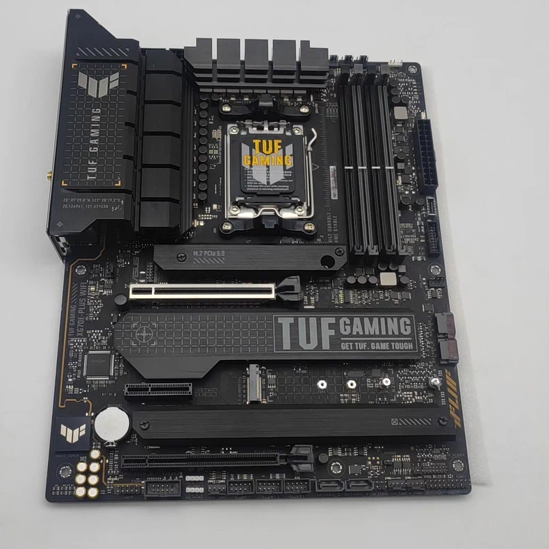 TUF GAMING X670E-PLUS WIFI TUF - Esports Gaming Platform บทวิจารณ์และราคา
