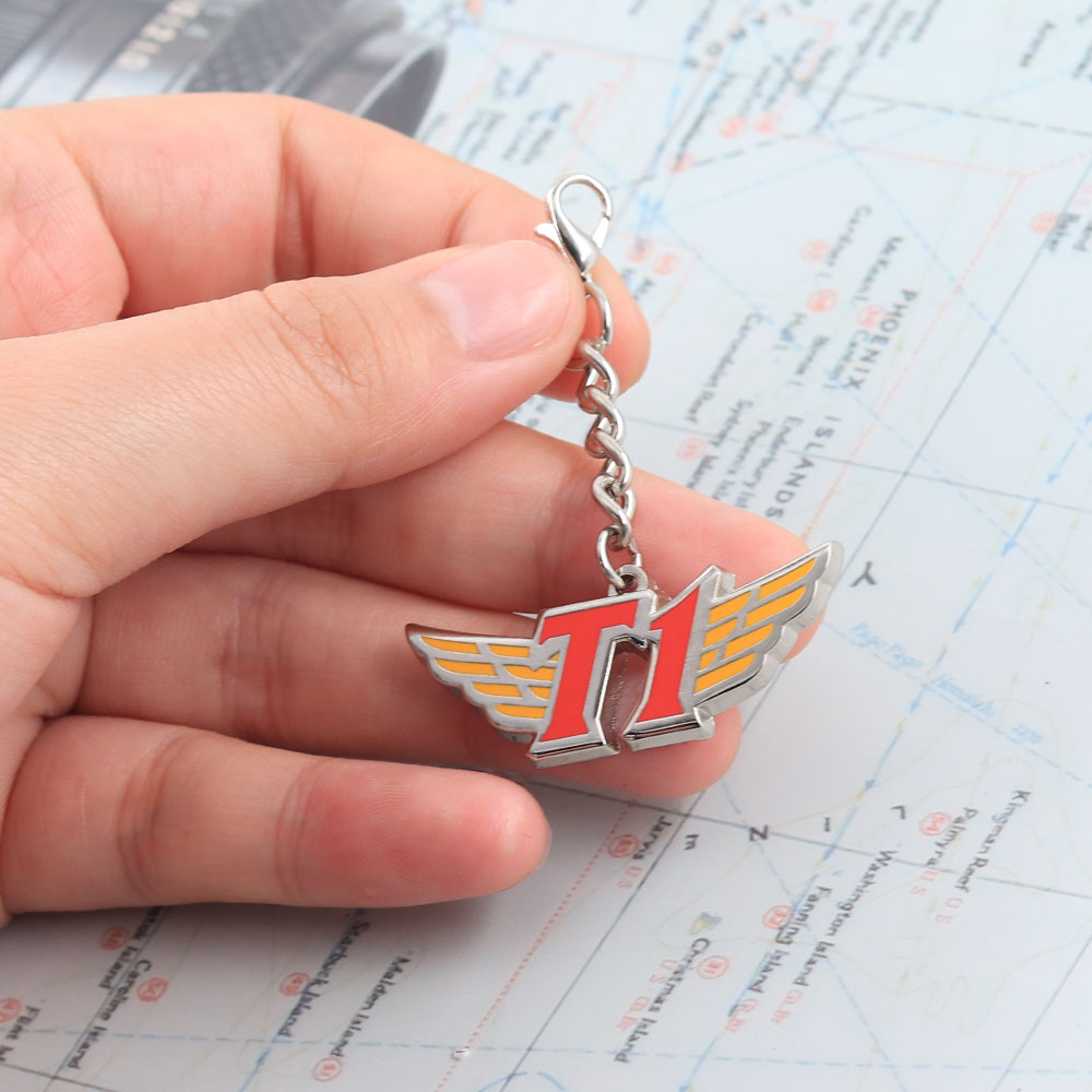 T1 Team Logo Metal Keychain En - Esports Gaming Team Logo บทวิจารณ์และราคา